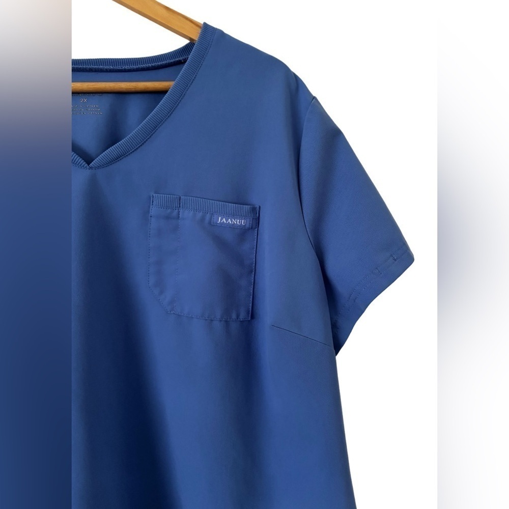 Jaanuu blu s/s scrub top w 1 chst pckt & side slit SZ 2X medical utility - Picture 4 of 7